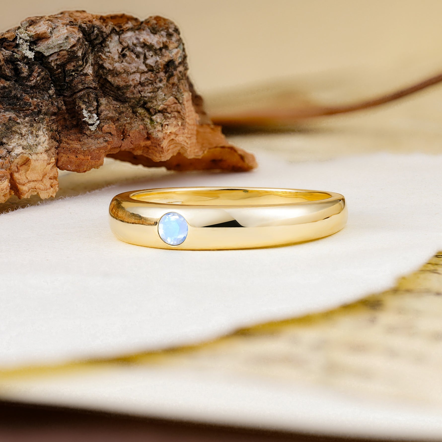 Classic Retro Embedded Round Cut Moonstone Wedding Ring - Additional view