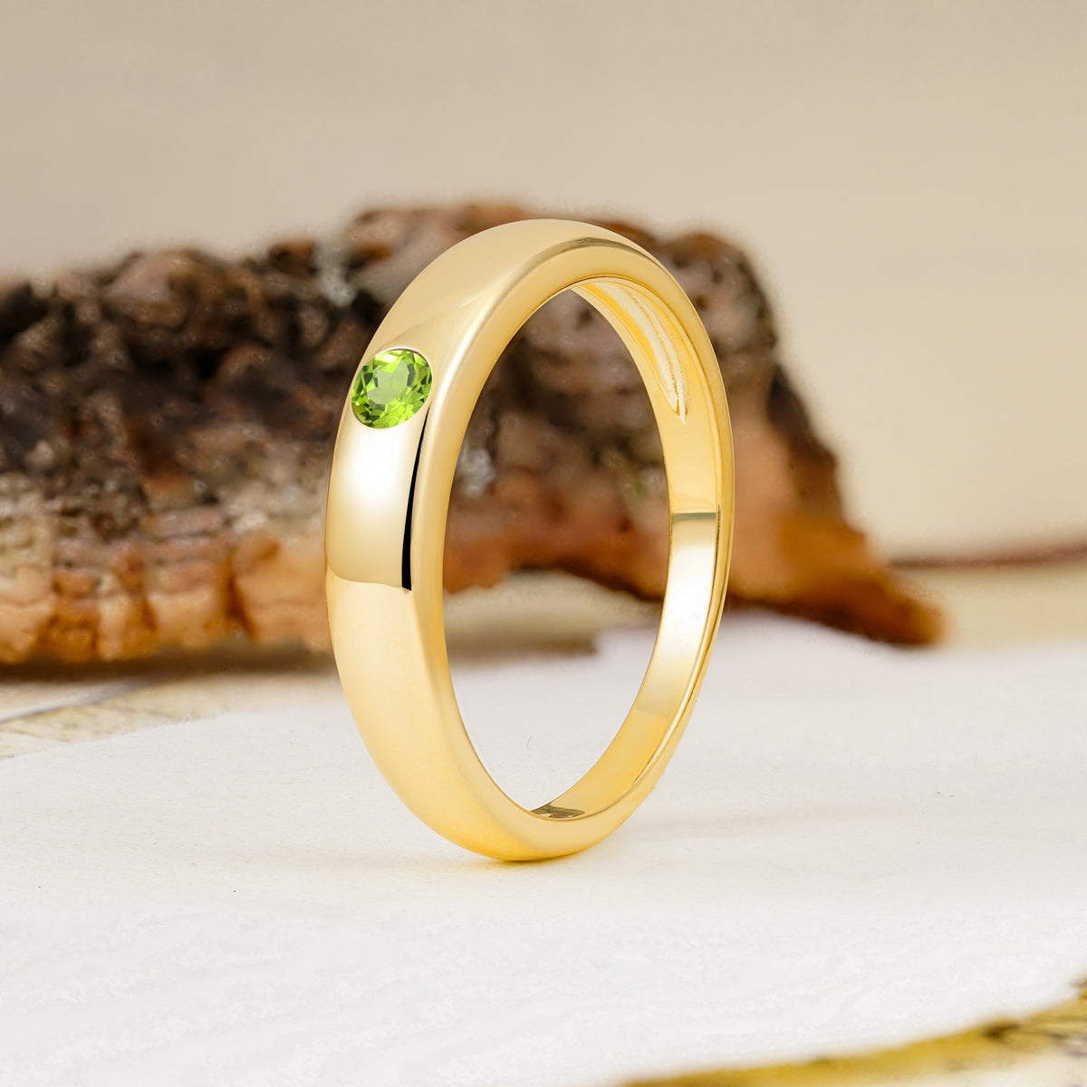 Classic Retro Embedded Round Cut Peridot Wedding Ring - Additional view