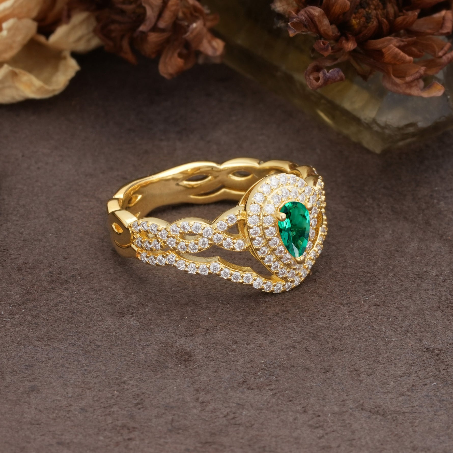 Luxurious Vintage-Style Pavé, 3-Prong Pear Cut Emerald Bridal Ring Set - Additional view