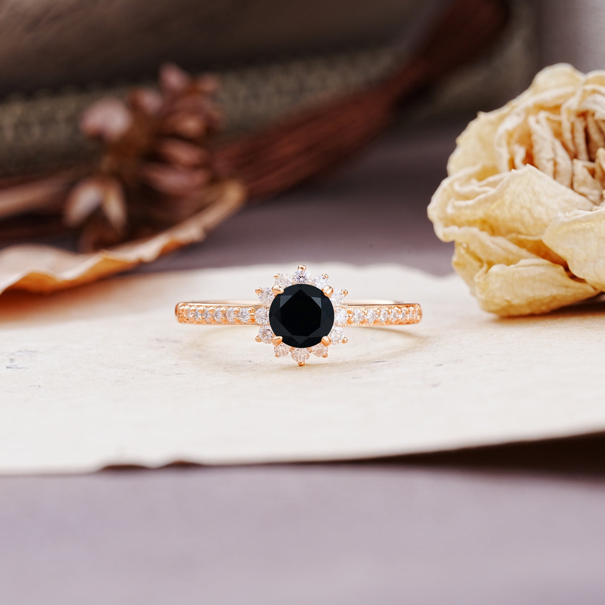 Vintage-Style Pavé Floral-Shaped 4-Prong Round-Cut Black Onyx Engagement Ring - Additional view