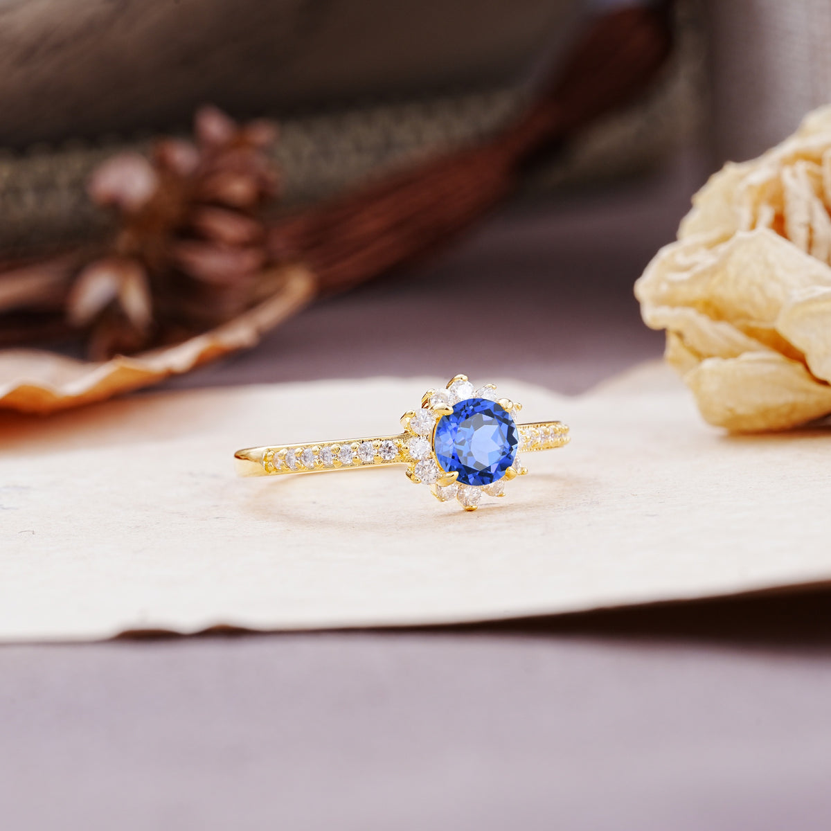Vintage-Style Pavé Floral-Shaped 4-Prong Round-Cut Sapphire Engagement Ring - Additional view