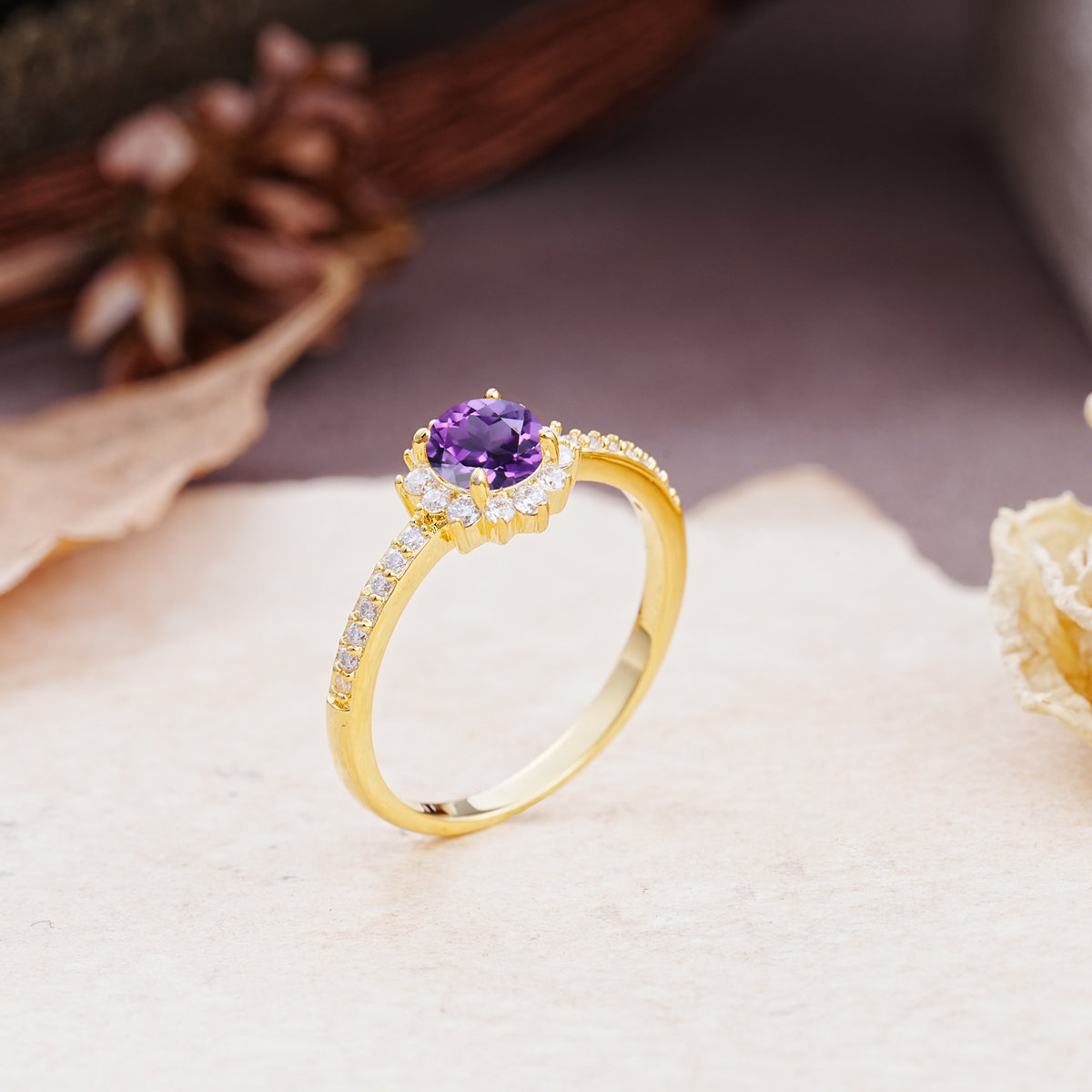 Vintage-Style Pavé Floral-Shaped 4-Prong Round-Cut Amethyst Engagement Ring - Additional view