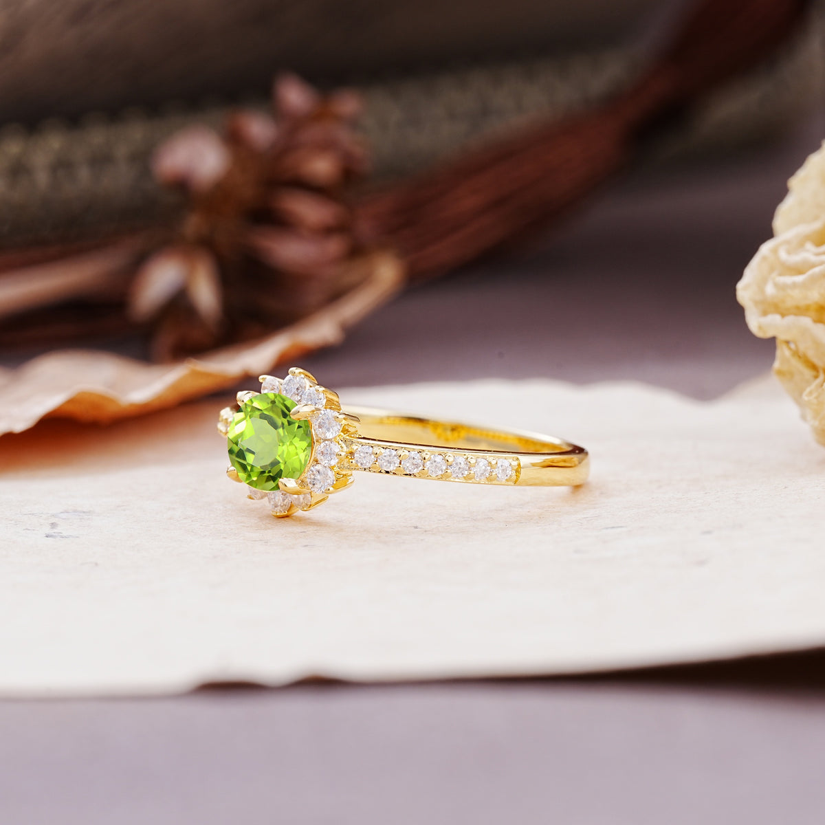 Vintage-Style Pavé Floral-Shaped 4-Prong Round-Cut Peridot Engagement Ring - Additional view