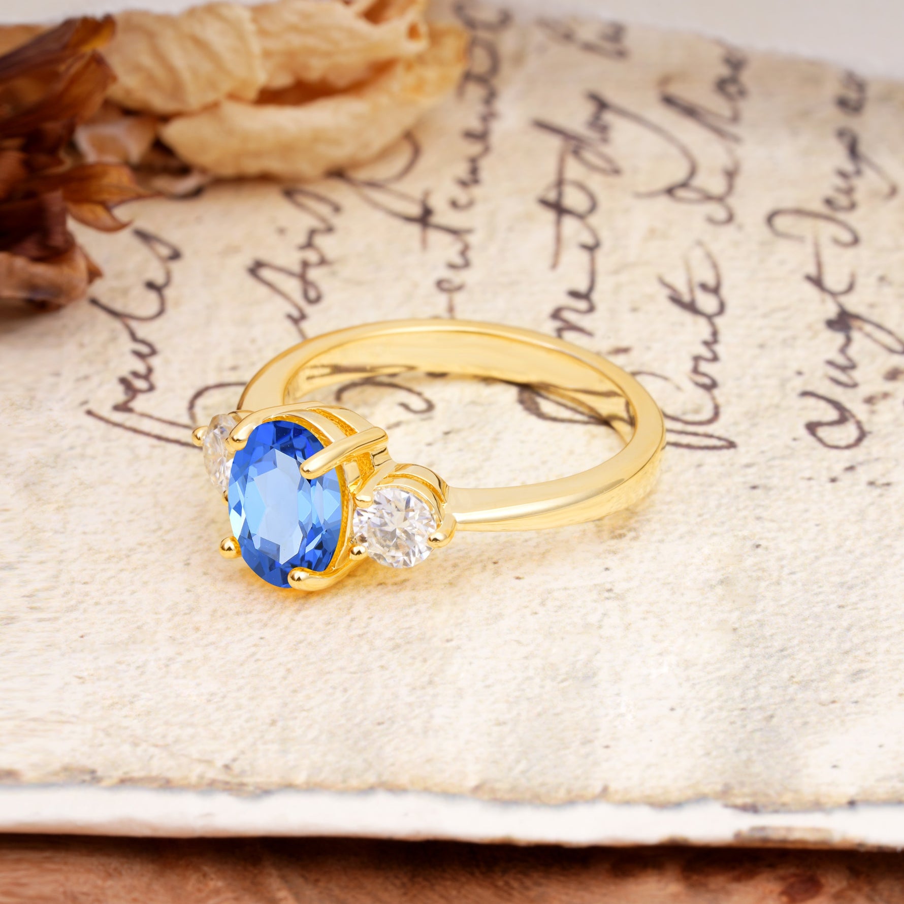 Luxurious Vintage 4-Prong Oval Cut Sapphire Three Stones Engagement Ring - Additional view