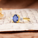 Luxurious Vintage 4-Prong Oval Cut Tanzanite Three Stones Engagement Ring - Additional view