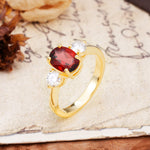 Luxurious Vintage 4-Prong Oval Cut Garnet Three Stones Engagement Ring - Additional view