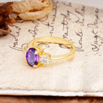 Luxurious Vintage 4-Prong Oval Cut Amethyst Three Stones Engagement Ring - Additional view