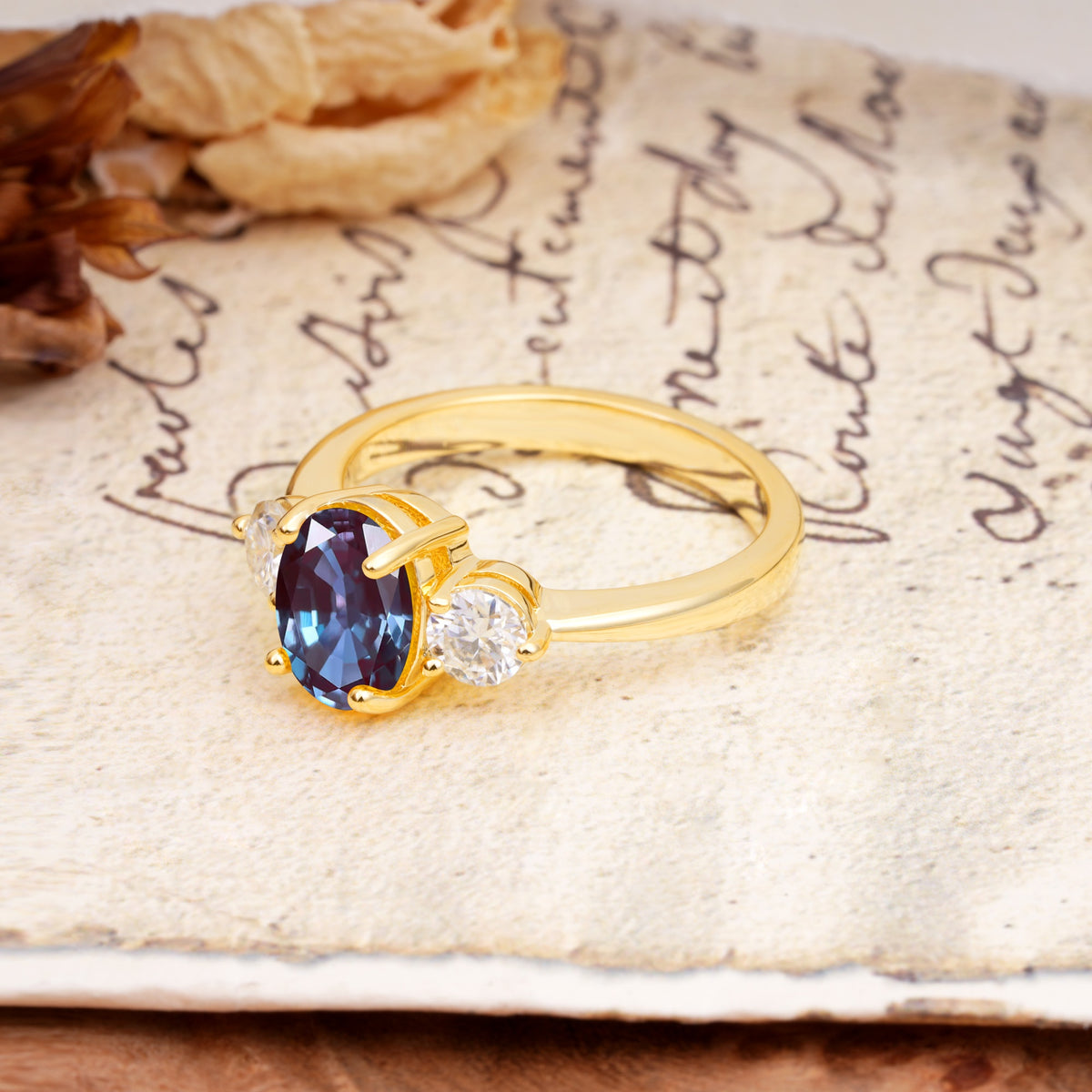 Luxurious Vintage 4-Prong Oval Cut Alexandrite Three Stones Engagement Ring - Additional view