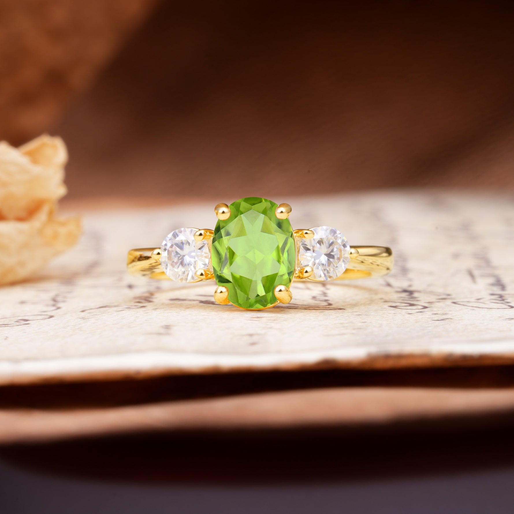 Luxurious Vintage 4-Prong Oval Cut Peridot Three Stones Engagement Ring - Additional view