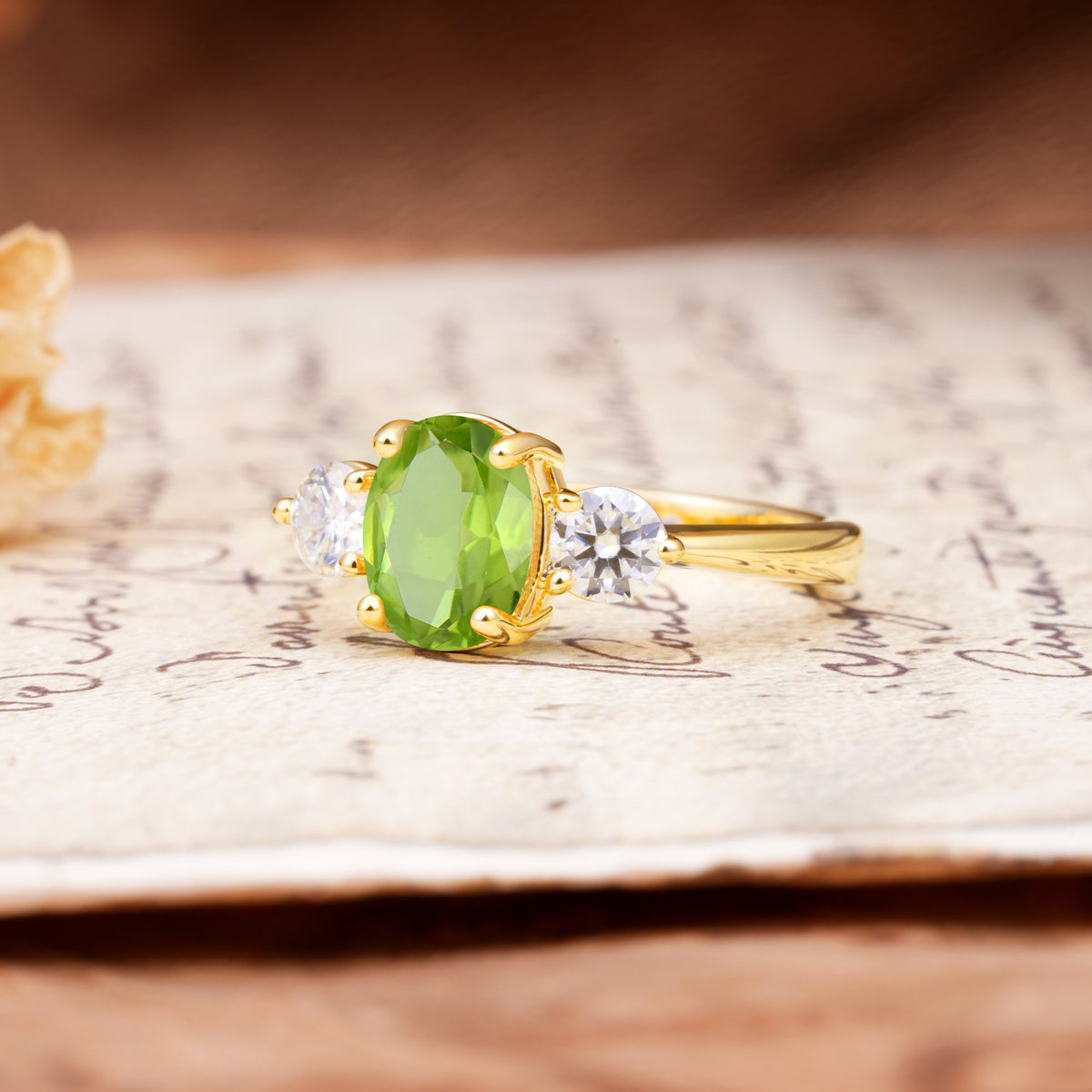 Luxurious Vintage 4-Prong Oval Cut Peridot Three Stones Engagement Ring - Additional view