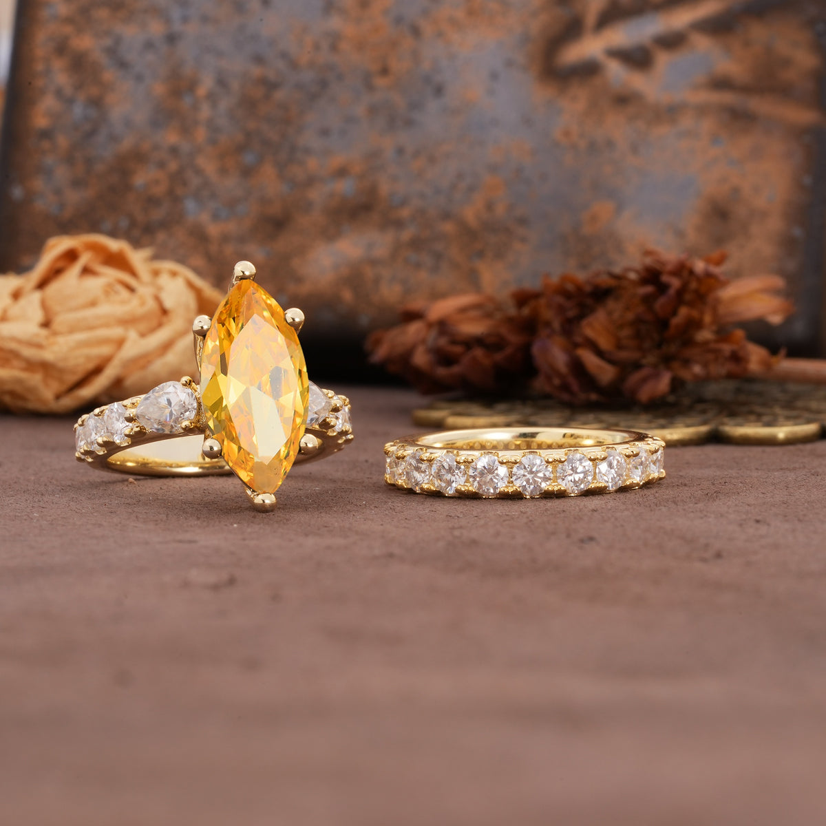 Luxurious Vintage 6-Prong Marquise Cut Citrine Couple Rings - White-Gold