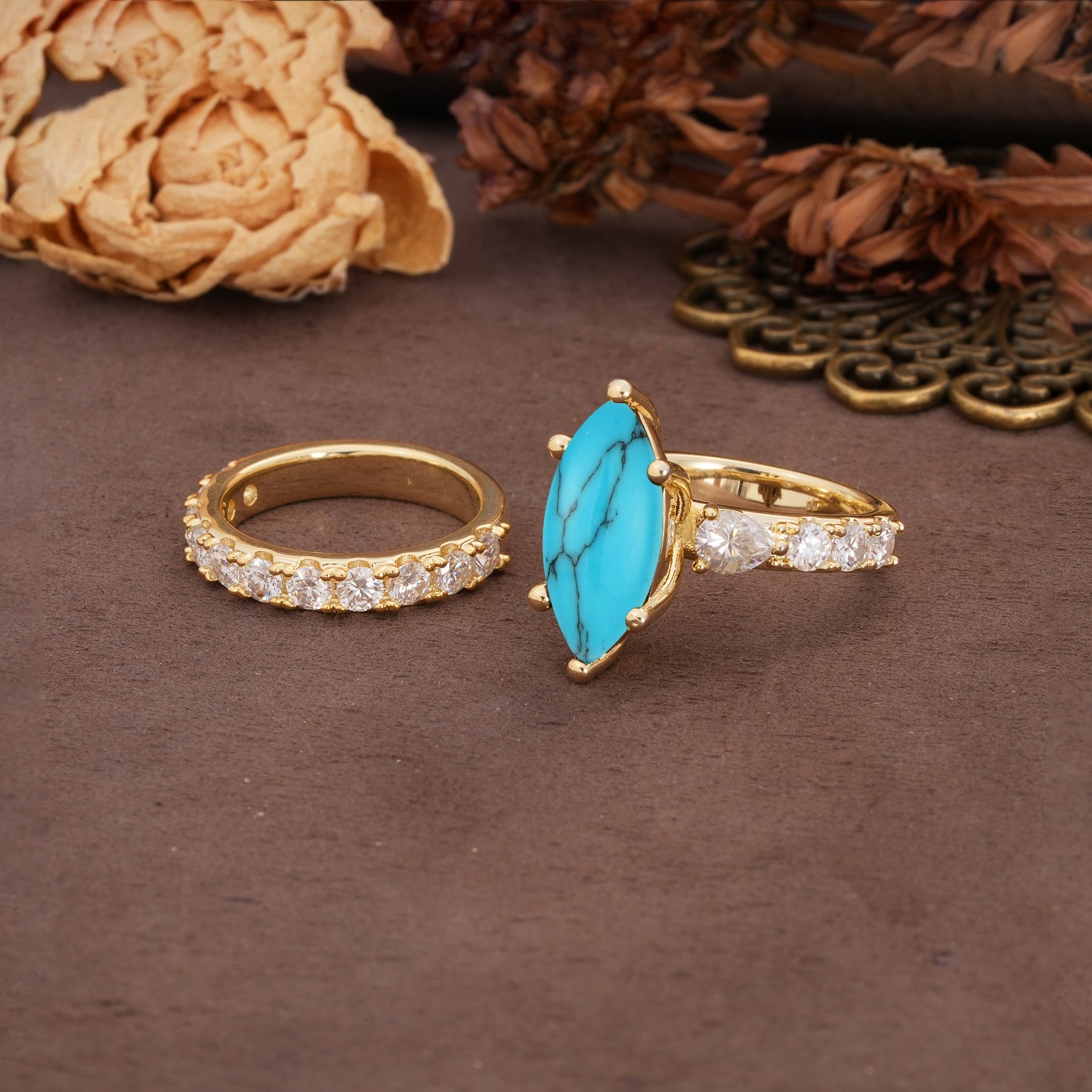 Luxurious Vintage 6-Prong Marquise Cut Turquoise Couple Rings - Additional view