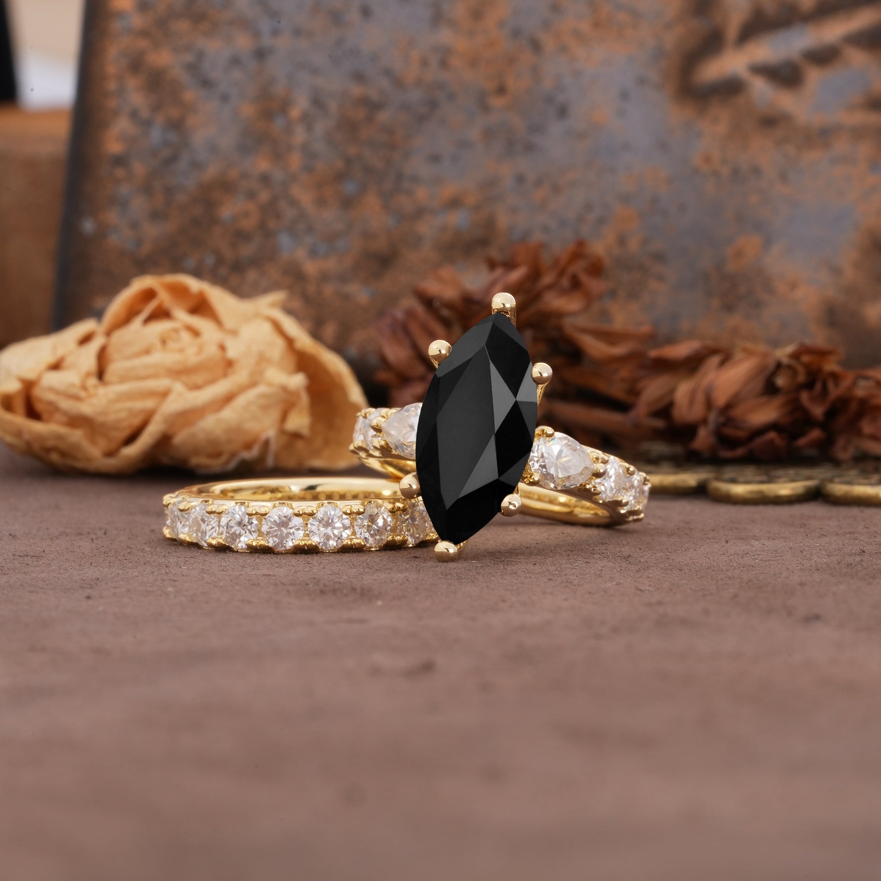 Luxurious Vintage 6-Prong Marquise Cut Black Onyx Couple Rings - Rose-Gold