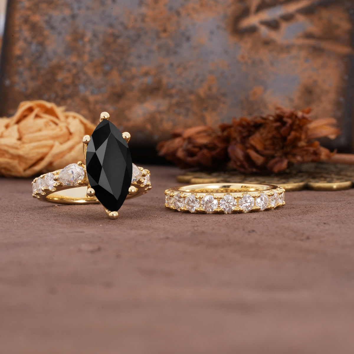 Luxurious Vintage 6-Prong Marquise Cut Black Onyx Couple Rings - White-Gold
