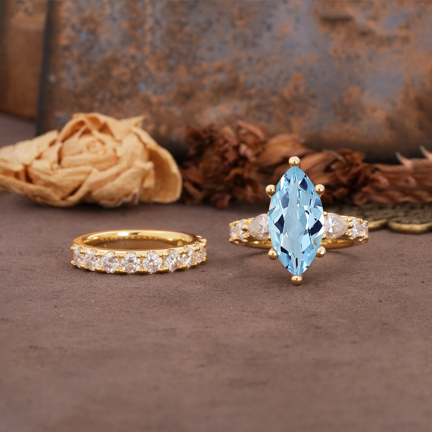 Luxurious Vintage 6 Prong Marquise Cut Aquamarine Couple Rings