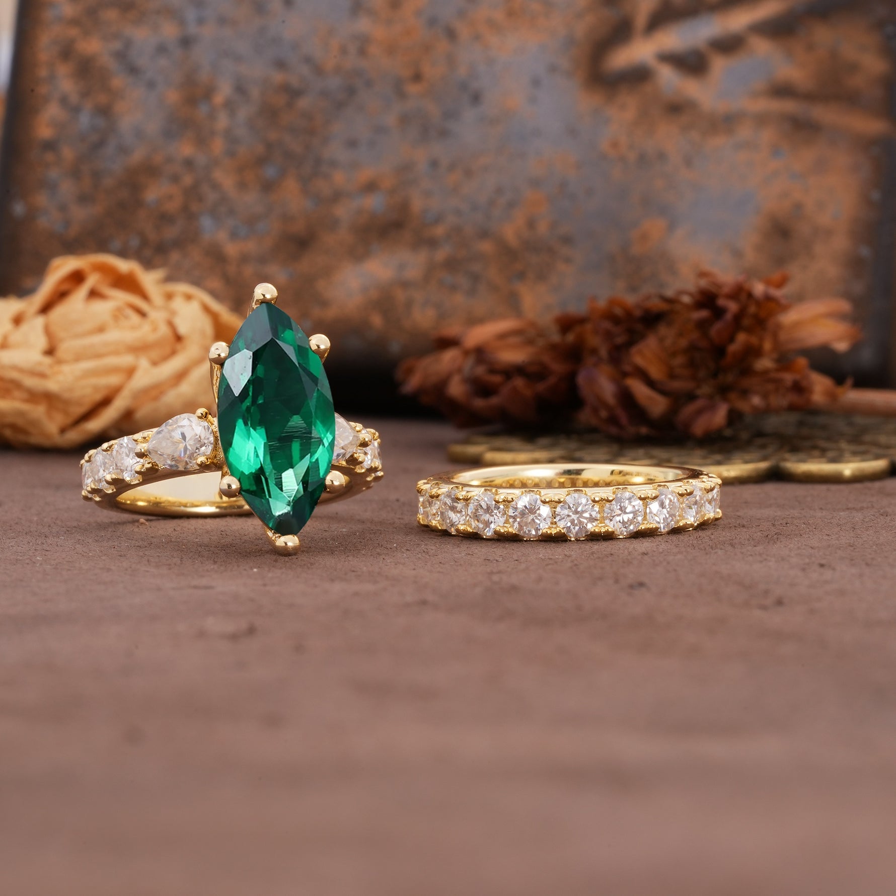 Luxurious Vintage 6-Prong Marquise Cut Emerald Couple Rings - White-Gold
