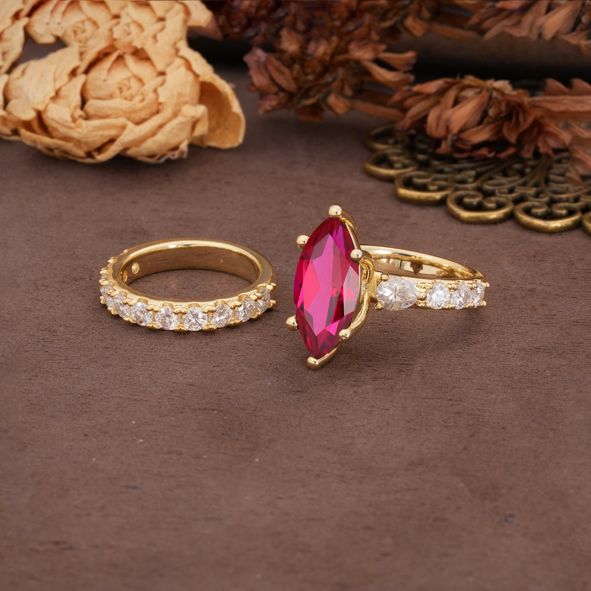 Luxurious Vintage 6-Prong Marquise Cut Ruby Couple Rings - Additional view