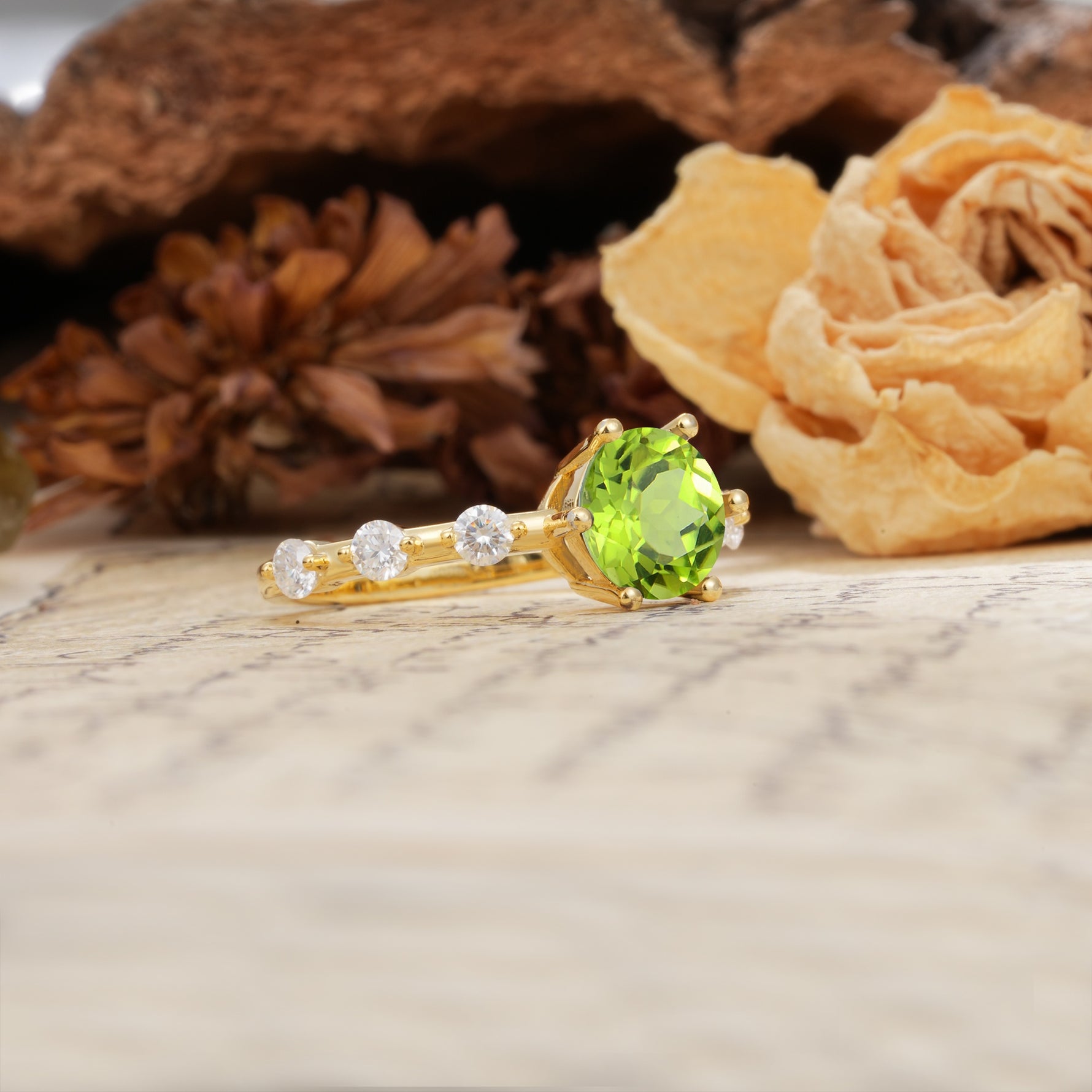 Unique 6-Prong Round Cut Peridot Engagement Ring - Additional view