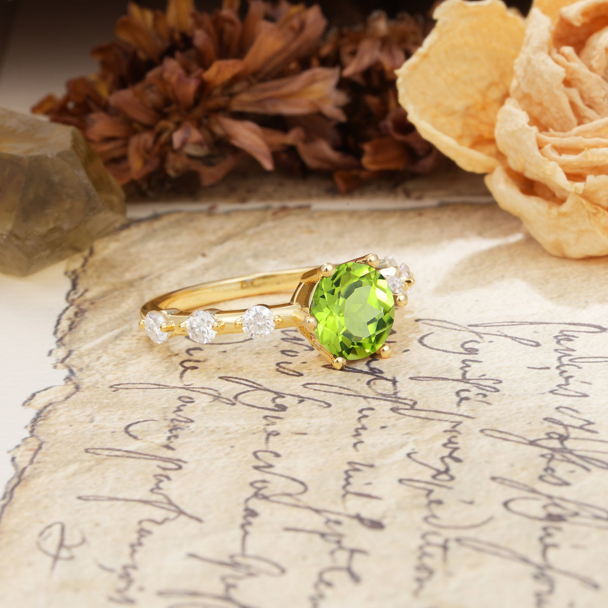 Unique 6-Prong Round Cut Peridot Engagement Ring - Additional view