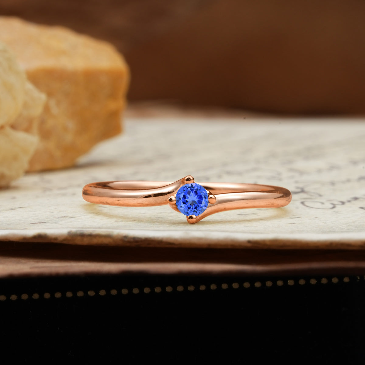 Classic and Minimalist 4-Prong Round-Cut Three-Stone Sapphire Engagement Ring - Additional view
