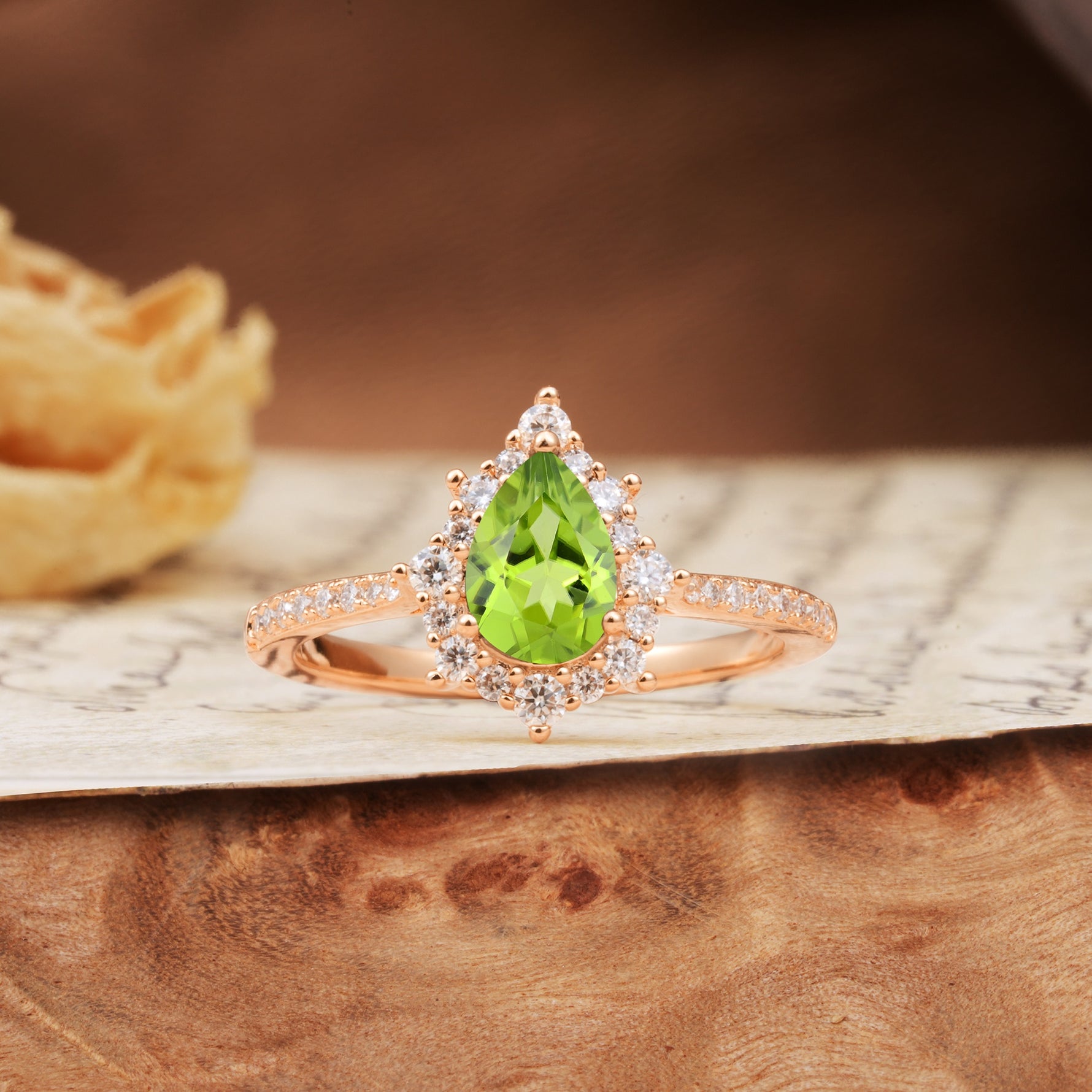 Vintage Classic 3-Prong Pear Cut Peridot Engagement Ring - Additional view