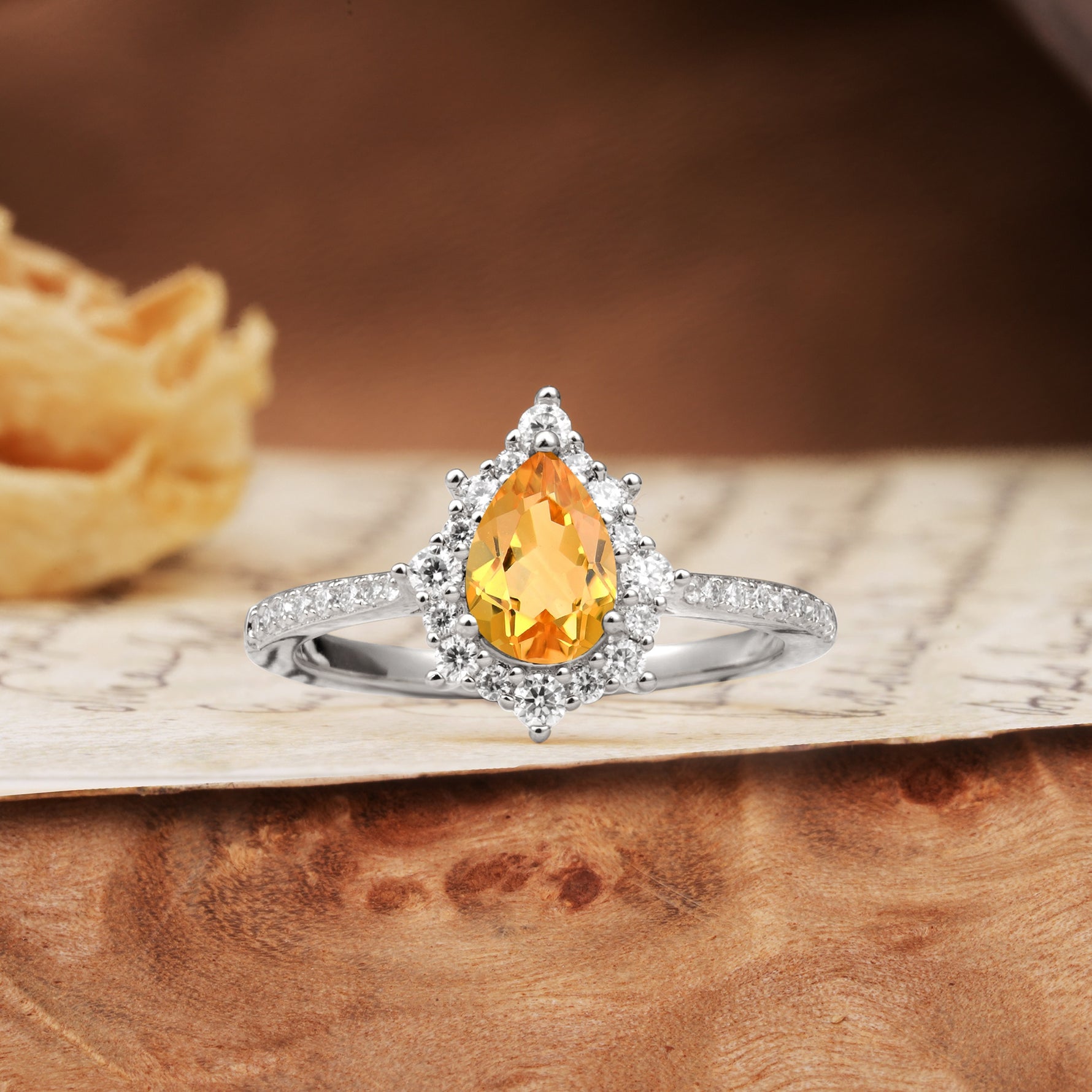 Vintage Classic 3-Prong Pear Cut Citrine Engagement Ring - Additional view