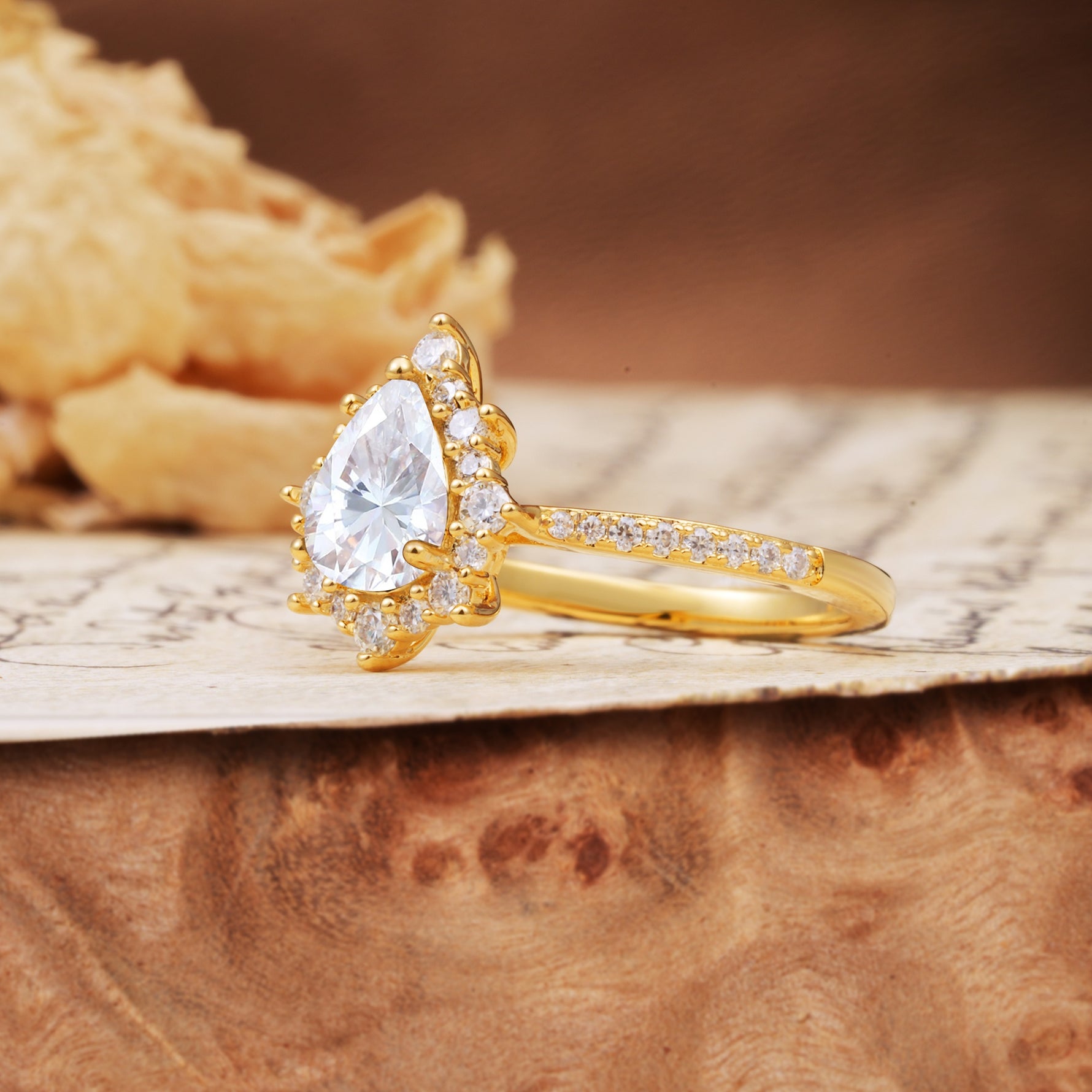Vintage Classic 3-Prong Pear Cut Moissanite Engagement Ring - Additional view
