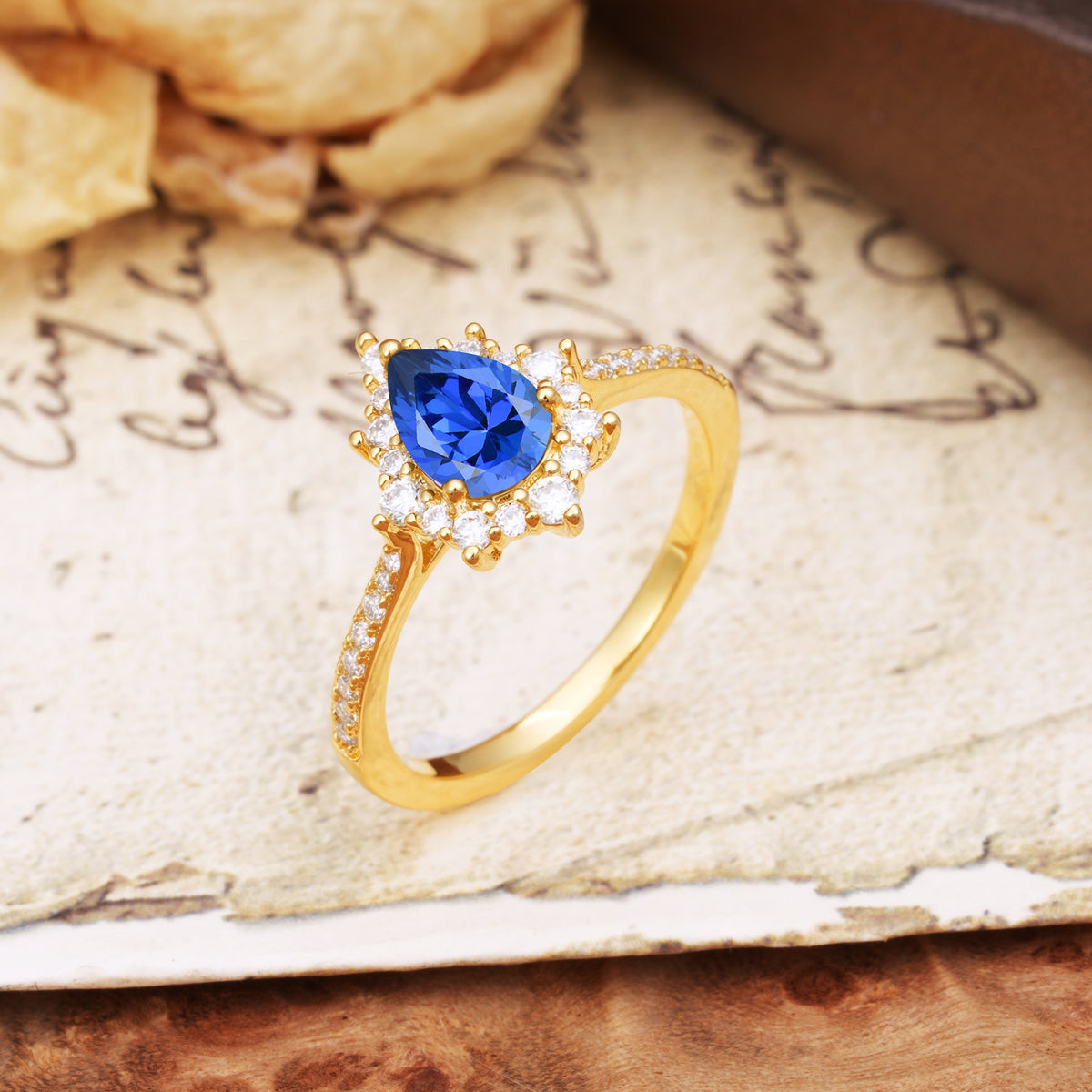Vintage Classic 3-Prong Pear Cut Sapphire Engagement Ring - Additional view
