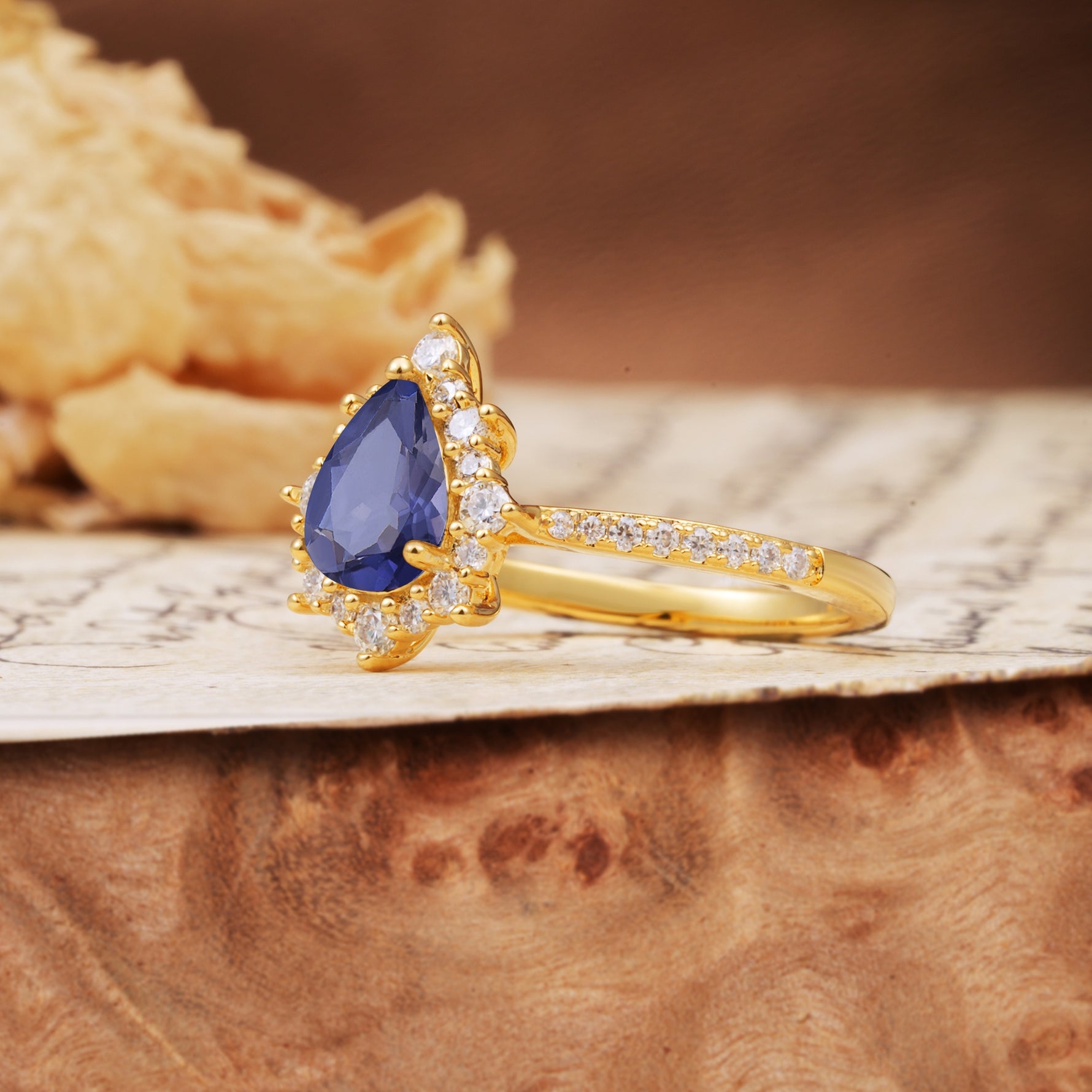 Vintage Classic 3-Prong Pear Cut Tanzanite Engagement Ring - Additional view
