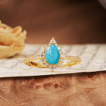 Vintage Classic 3-Prong Pear Cut Turquoise Engagement Ring - Additional view