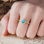 Vintage Classic 3-Prong Pear Cut Turquoise Engagement Ring - Additional view