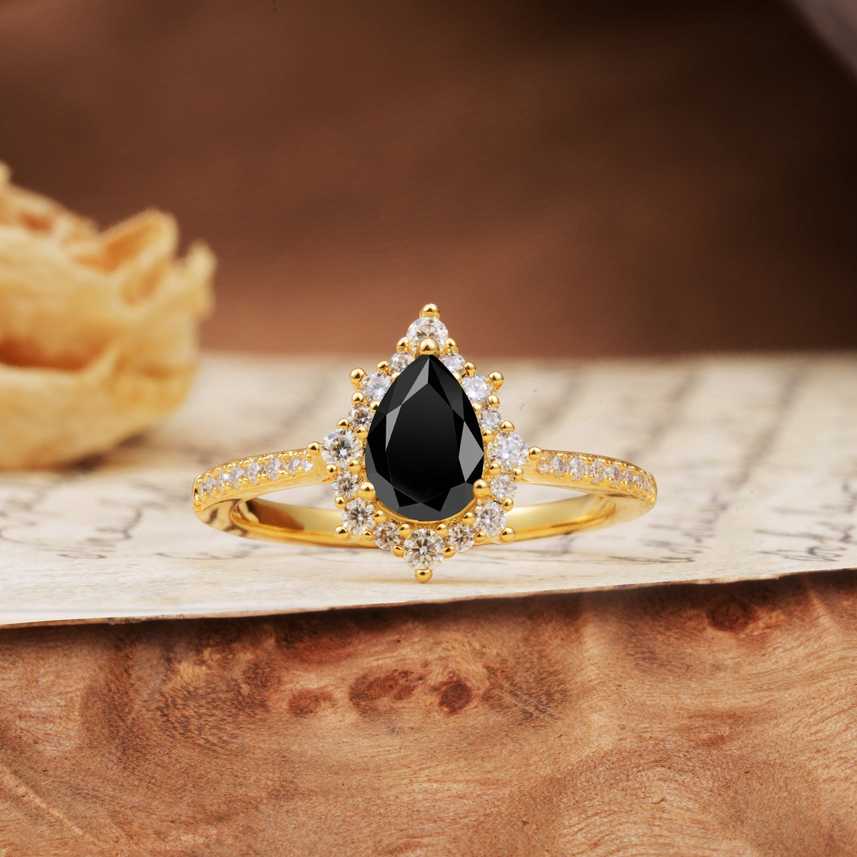 Vintage Classic 3-Prong Pear Cut Black Onyx Engagement Ring - Additional view