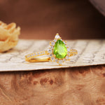 Vintage Classic 3-Prong Pear Cut Peridot Engagement Ring - Additional view