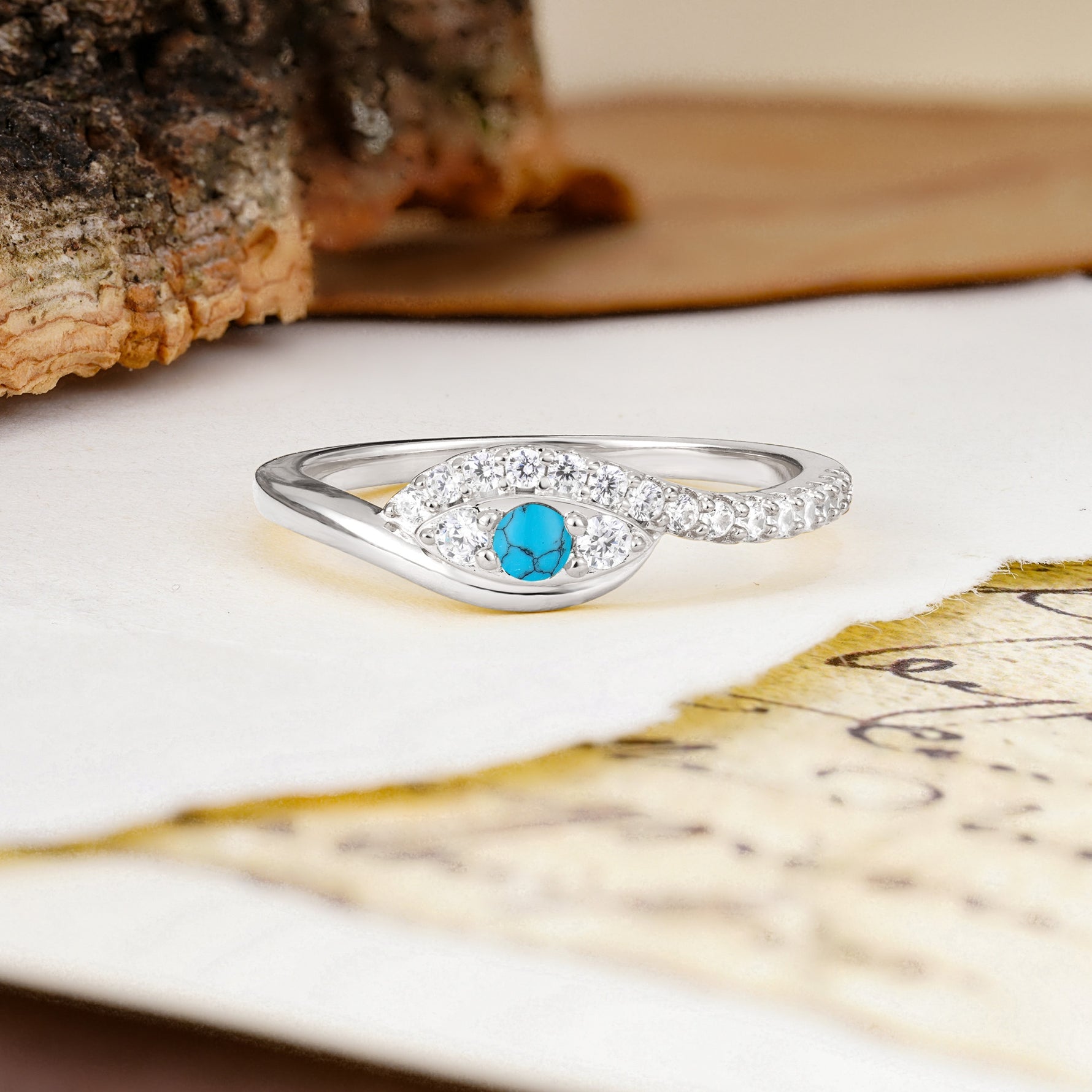 Classic Luxurious Vintage Devil's Eye 4-Prong Round Cut Turquoise Engagement Ring - Additional view