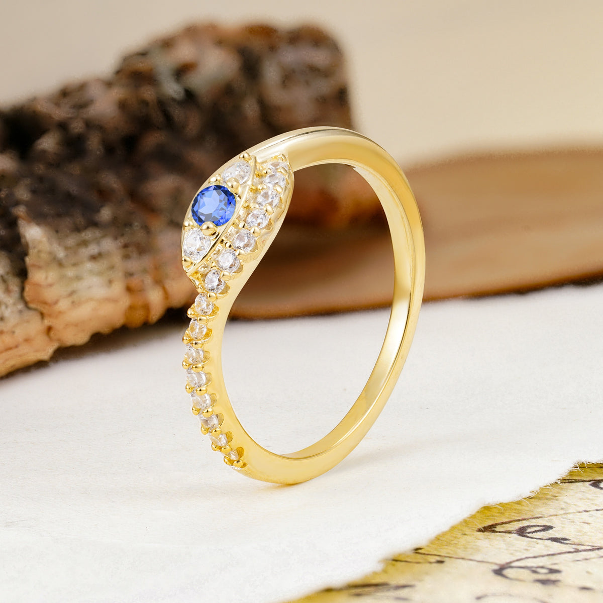 Classic Luxurious Vintage Devil's Eye 4-Prong Round Cut Sapphire Engagement Ring - Additional view