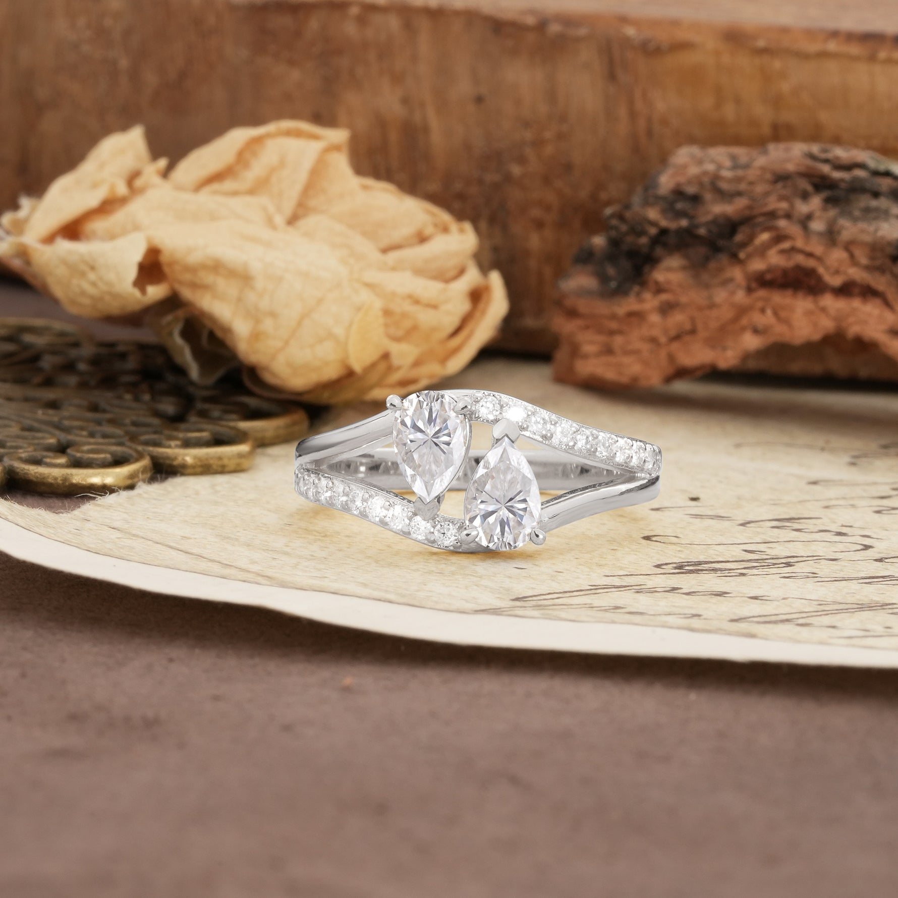 Luxurious 3-Prong Double Pear-Cut Moissanite Engagement Ring - Additional view