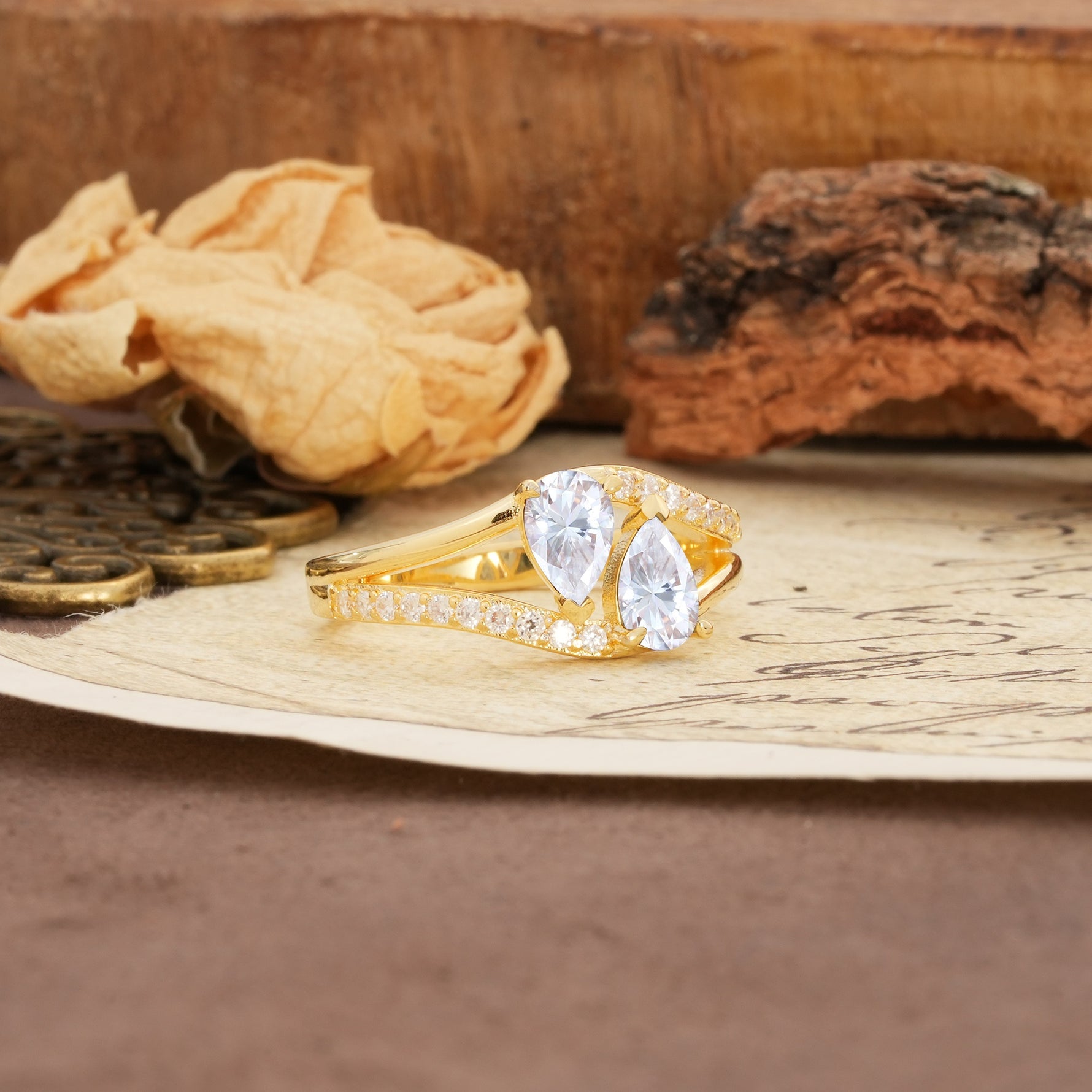 Luxurious 3-Prong Double Pear-Cut Moissanite Engagement Ring - Additional view