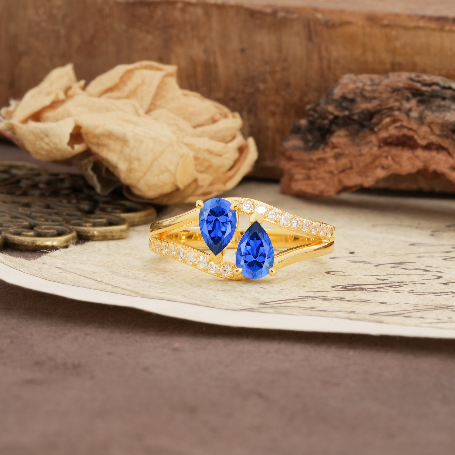 Luxurious 3-Prong Double Pear-Cut Sapphire Engagement Ring - Additional view