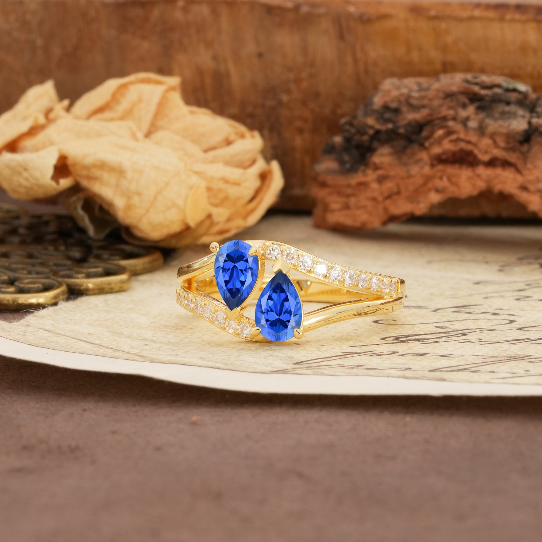 Luxurious 3-Prong Double Pear-Cut Sapphire Engagement Ring - Additional view