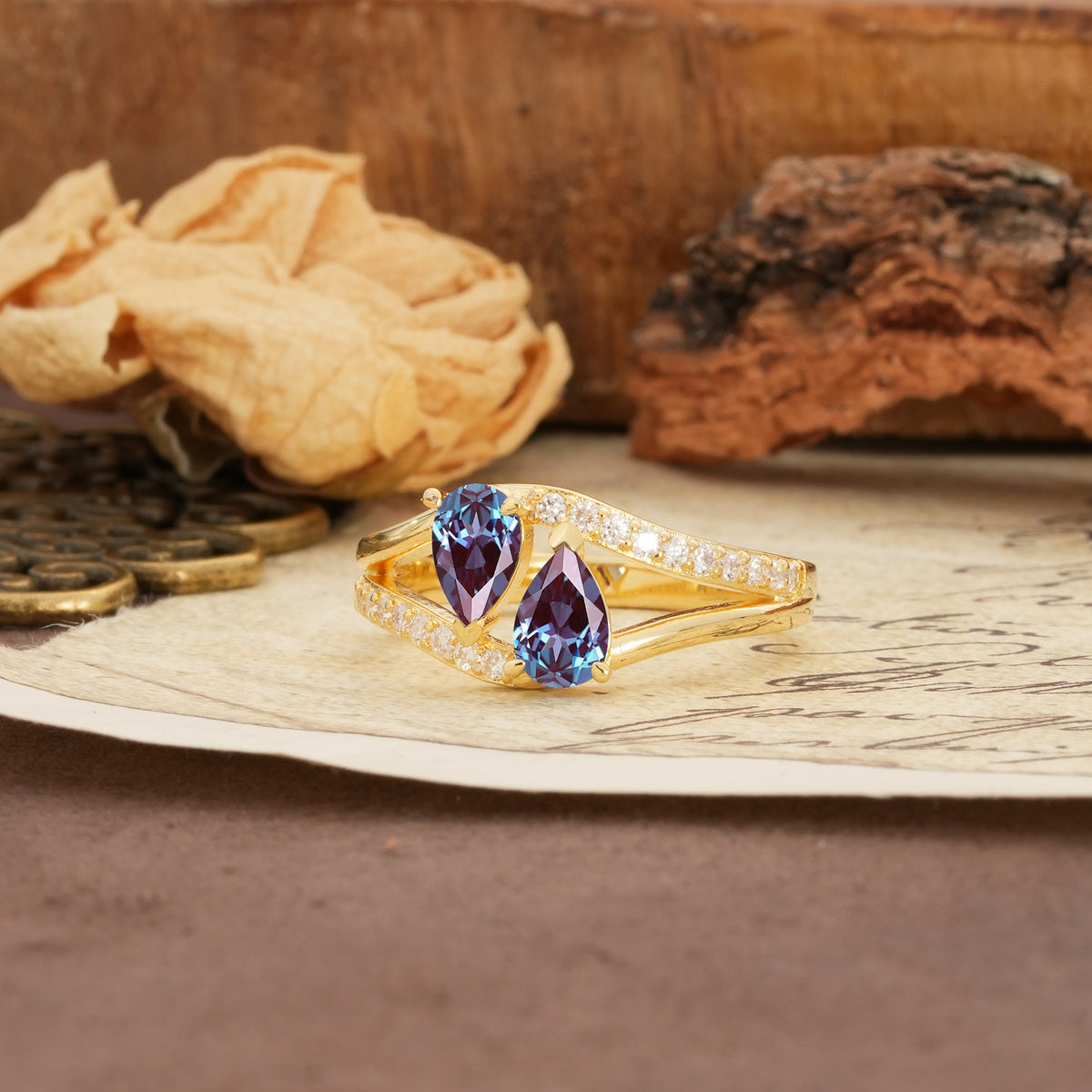 Luxurious 3-Prong Double Pear-Cut Alexandrite Engagement Ring - Additional view