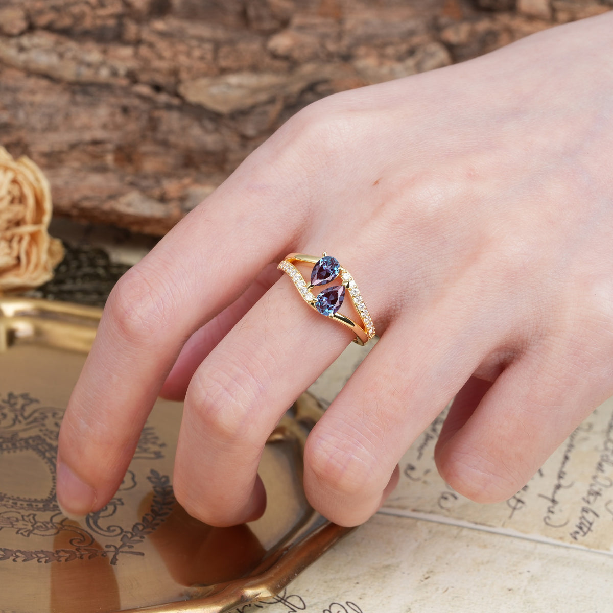 Luxurious 3-Prong Double Pear-Cut Alexandrite Engagement Ring - Additional view