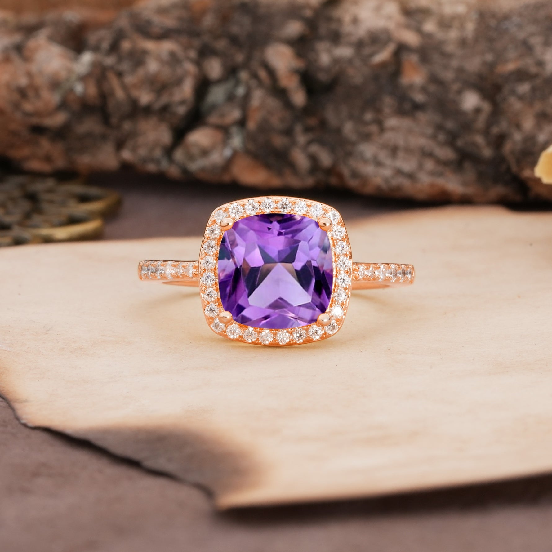 Unique And Luxurious 4-Prong Princess Cut Amethyst Engagement Ring - Additional view