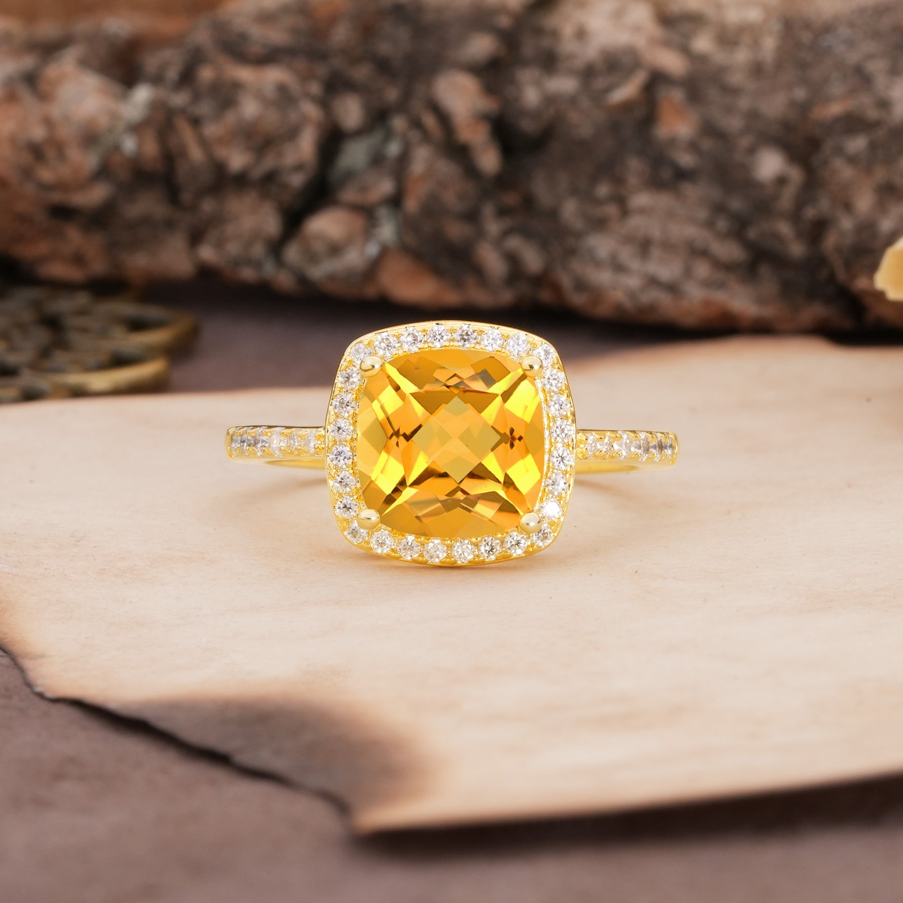 Unique And Luxurious 4-Prong Princess Cut Citrine Engagement Ring - Additional view
