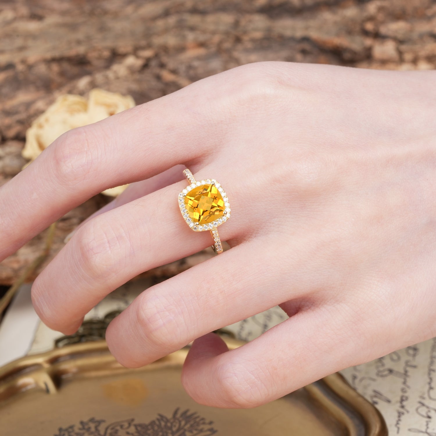 Unique And Luxurious 4-Prong Princess Cut Citrine Engagement Ring - Additional view
