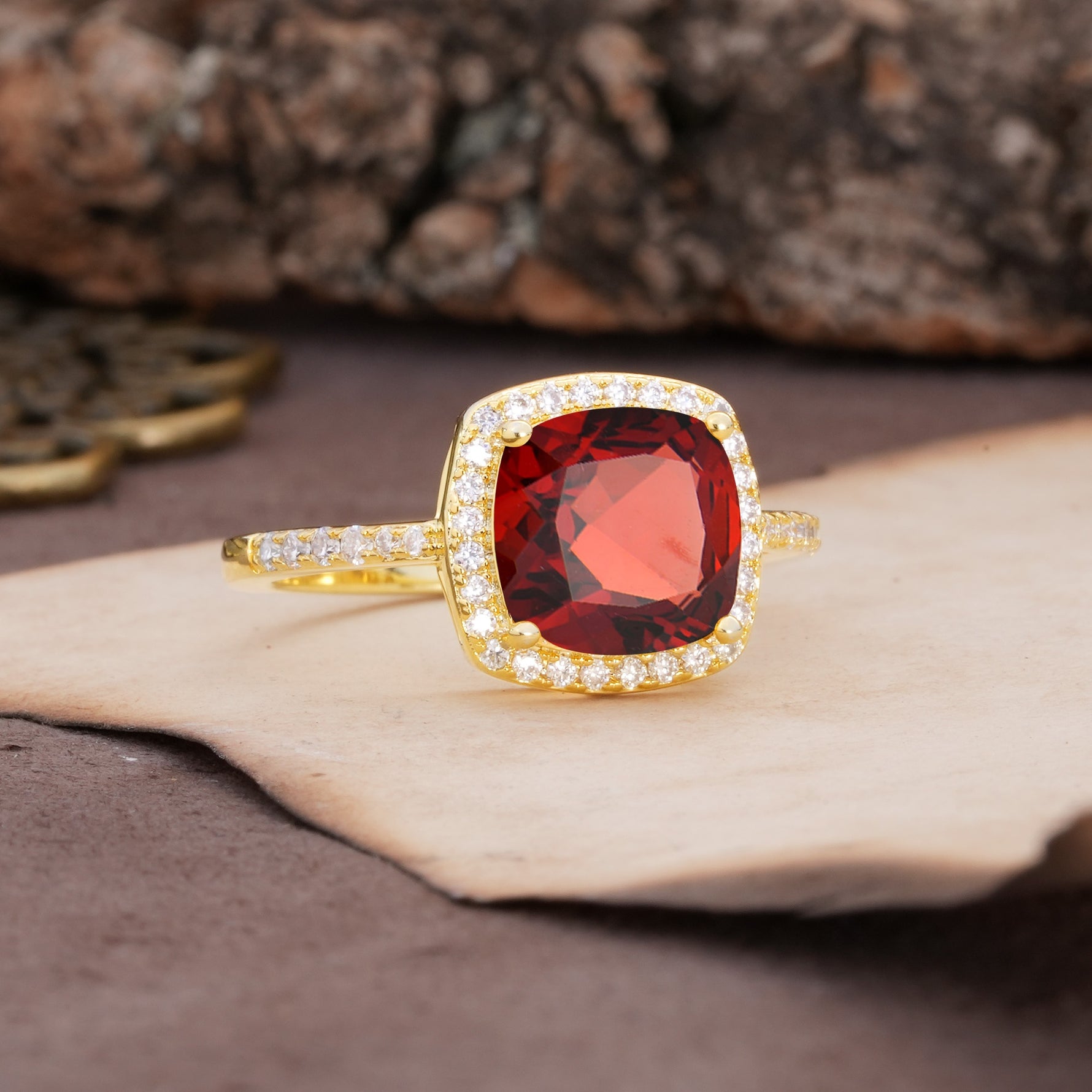 Unique And Luxurious 4-Prong Princess Cut Garnet Engagement Ring - Additional view