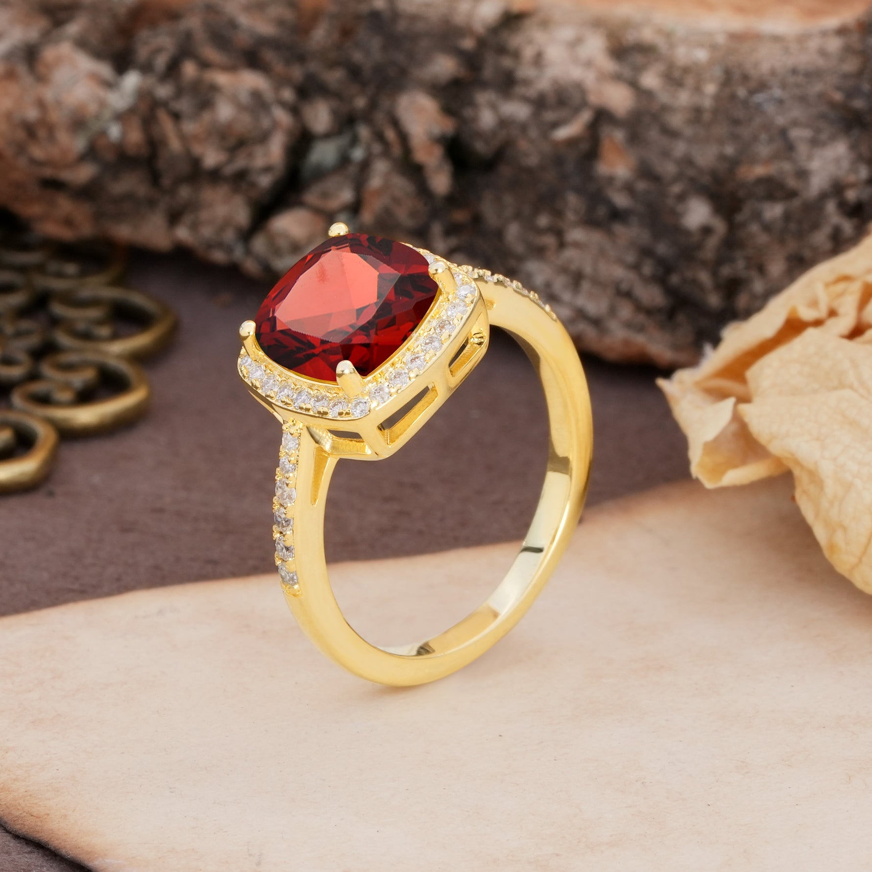 Unique And Luxurious 4-Prong Princess Cut Garnet Engagement Ring - Additional view