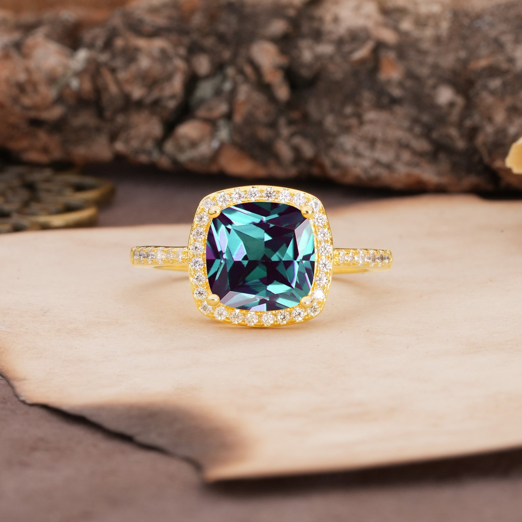 Unique And Luxurious 4-Prong Princess Cut Alexandrite Engagement Ring - Additional view