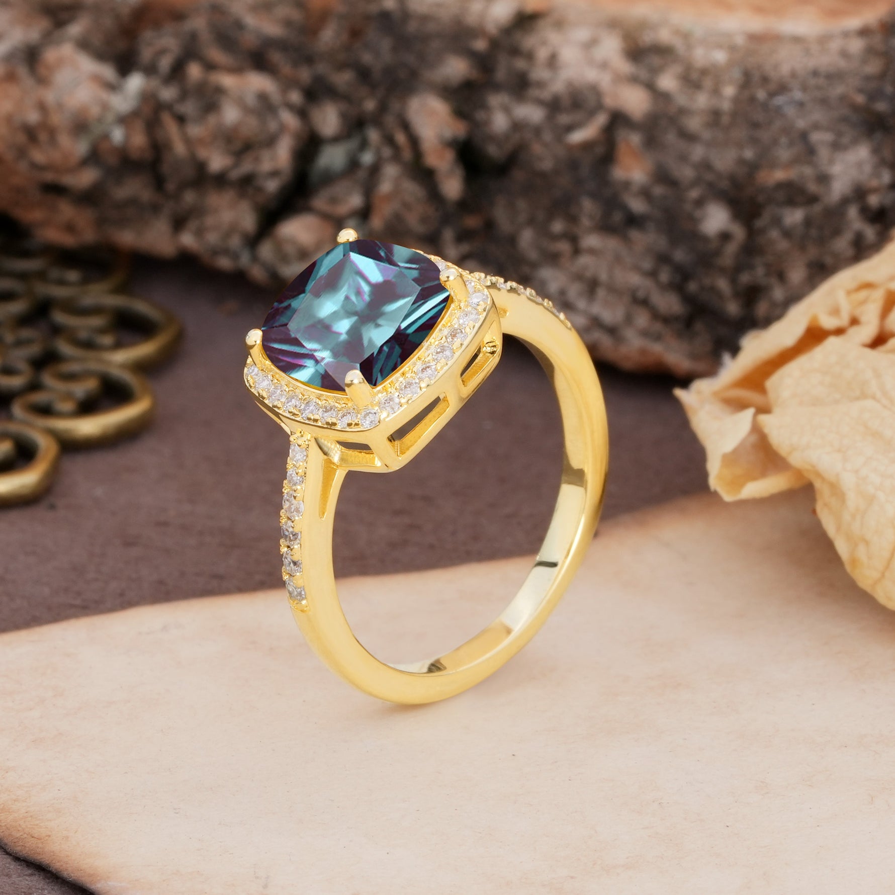 Unique And Luxurious 4-Prong Princess Cut Alexandrite Engagement Ring - Additional view