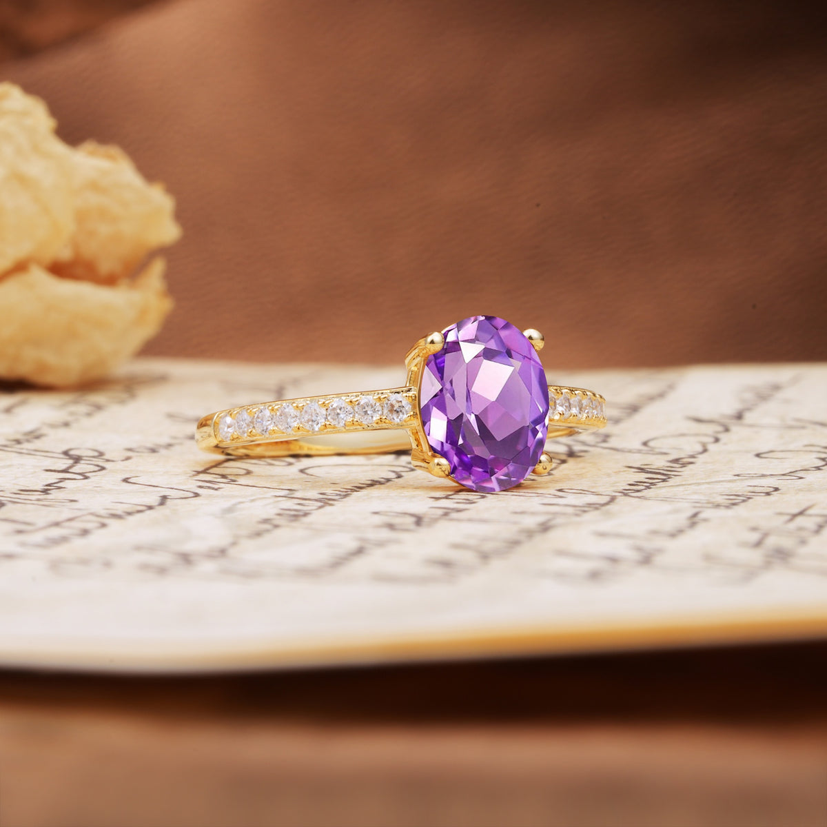 Classic Simple 4-Prong Oval Cut Amethyst Engagement Ring - Additional view