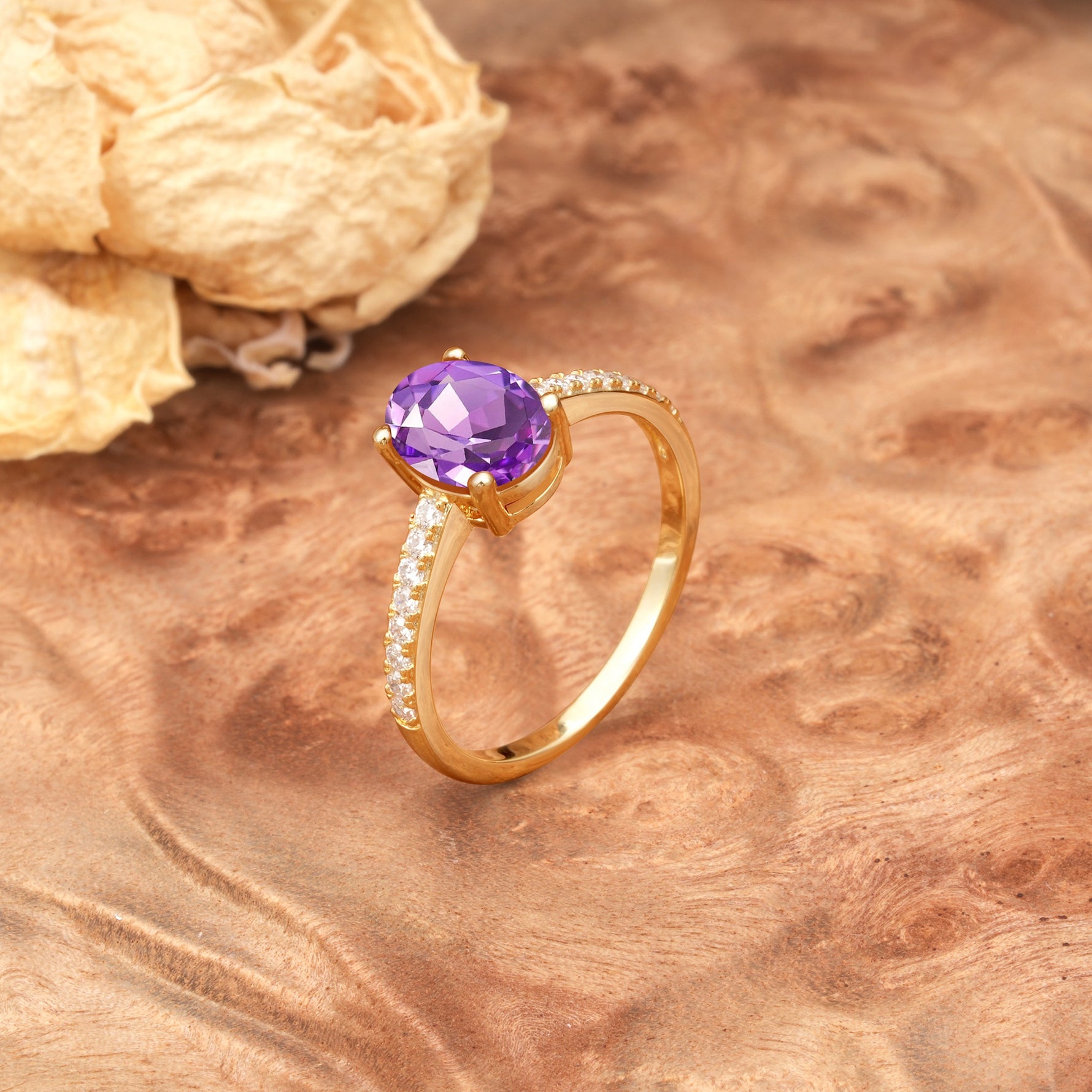 Classic Simple 4-Prong Oval Cut Amethyst Engagement Ring - Additional view